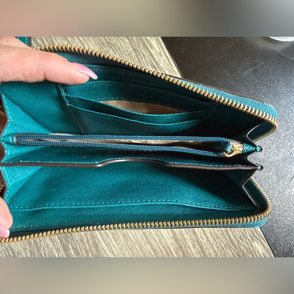 ** SOLD ON MERCARI ** Michael Kors Blue Wristlet Clutch - Picture 3 of 3